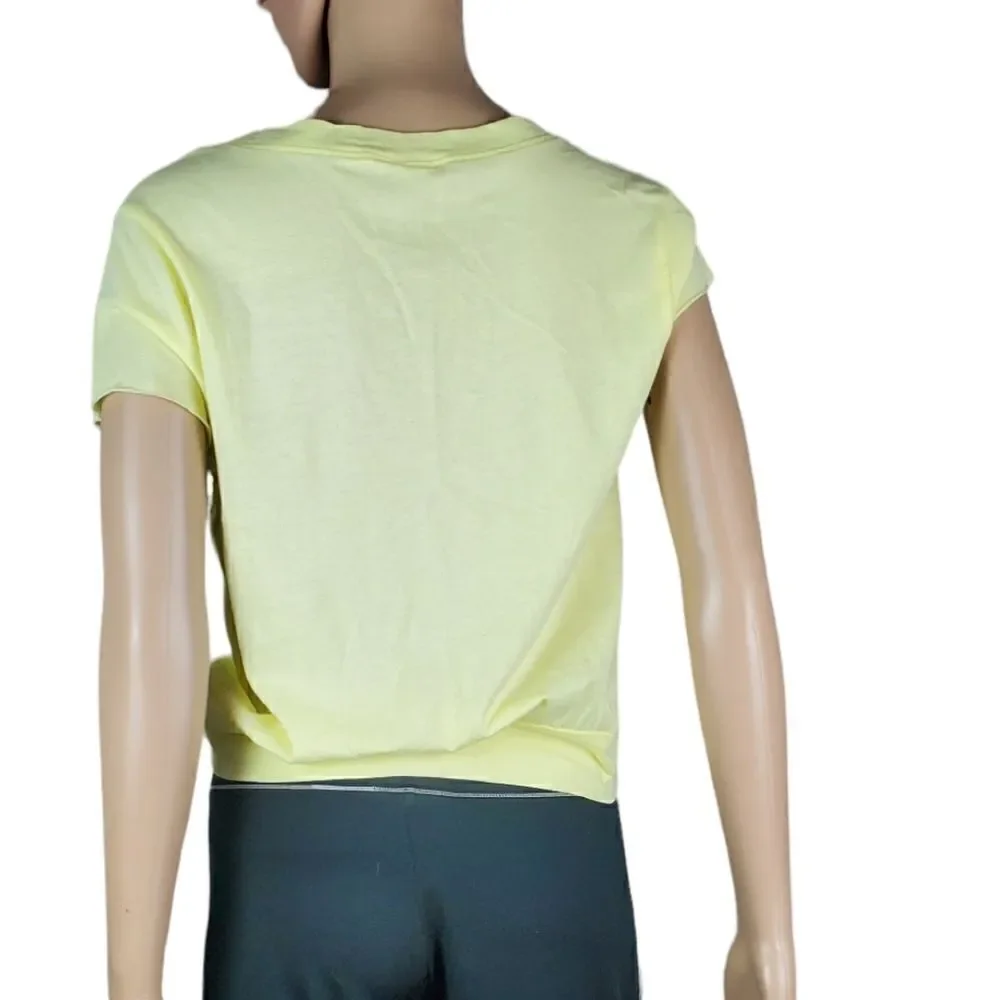 ZYIA cropped yellow